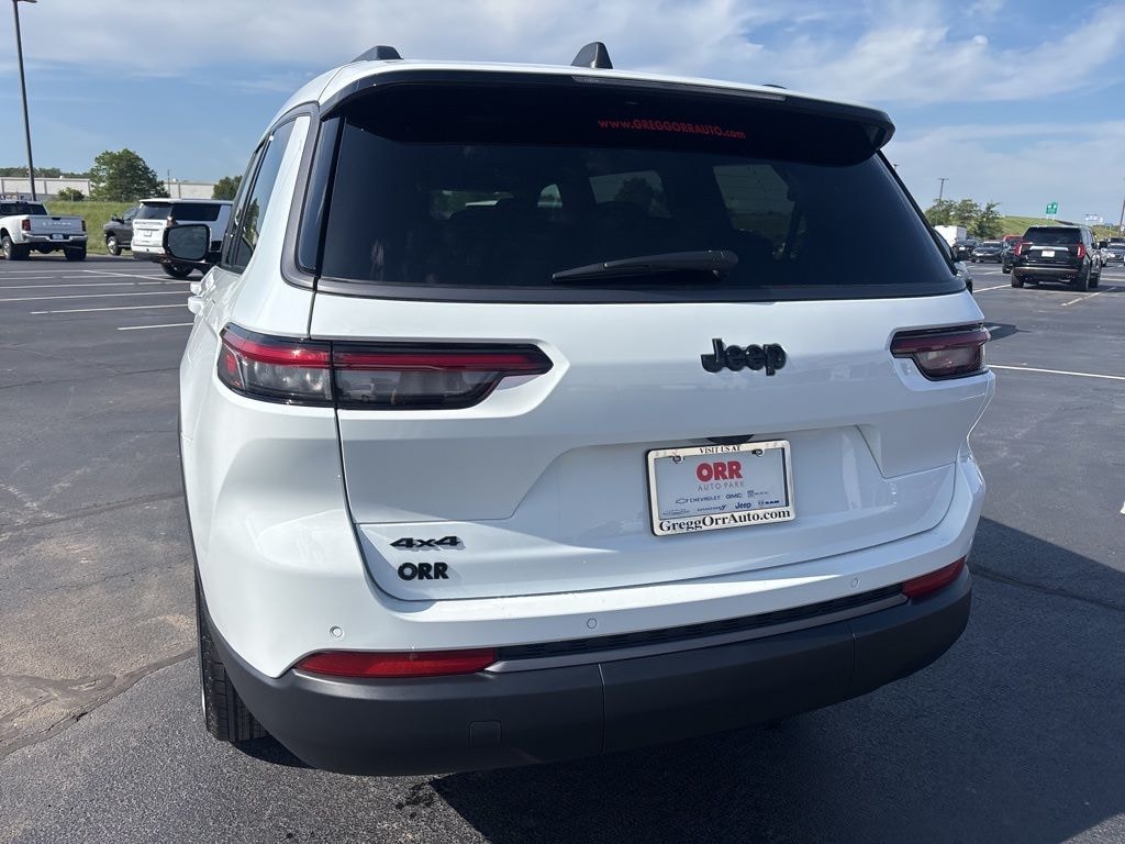 New 2026 Jeep Grand Cherokee L LAREDO ALTITUDE 4X4 Sport Utility