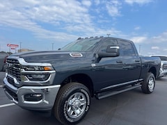 2027 Ram 2500 TRADESMAN CREW CAB 4X4 6'4 BOX Pickup