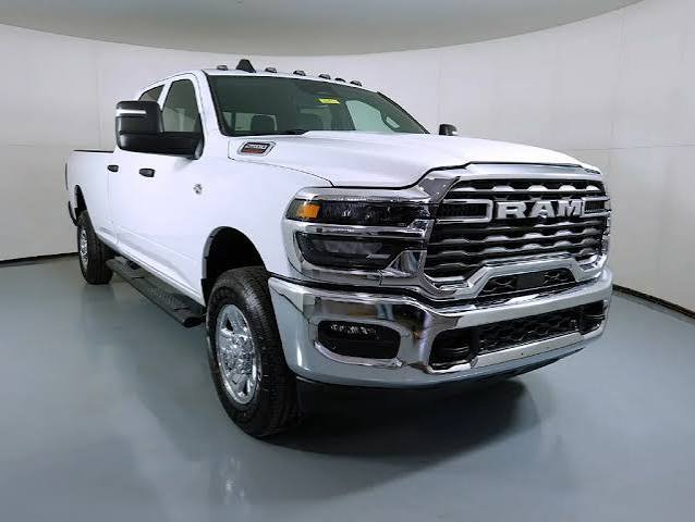 2027 Ram 2500 TRADESMAN CREW CAB 4X4 6'4 BOX Pickup