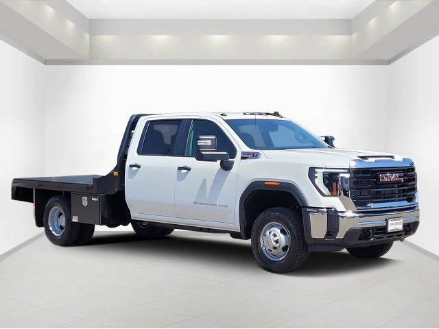 2026 GMC Sierra 3500 Chassis Cab Pro