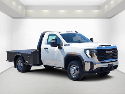 2026 GMC Sierra 3500 HD Chassis Cab Pro Truck