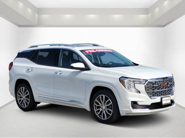 2022 GMC Terrain Denali