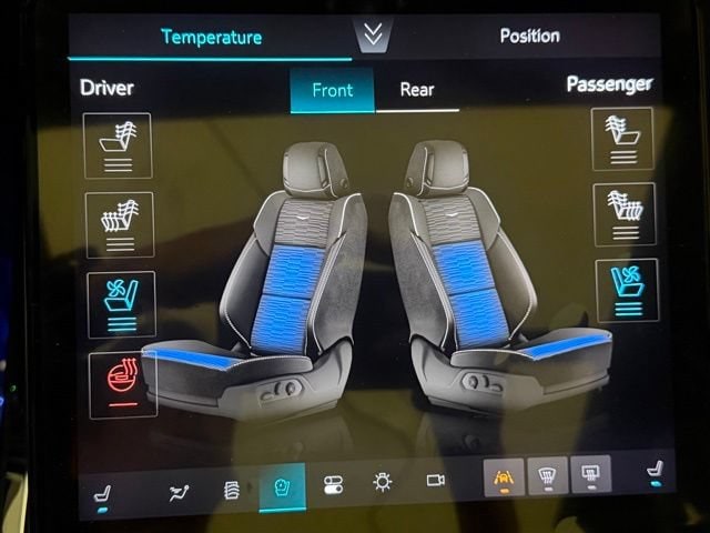 2026 Cadillac Escalade Sport - Photo 38