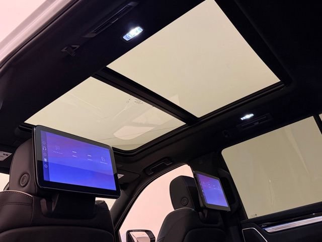 2026 Cadillac Escalade Sport - Photo 35