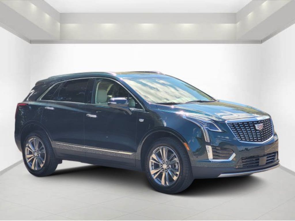 New 2026 CADILLAC XT5 Premium Luxury SUV