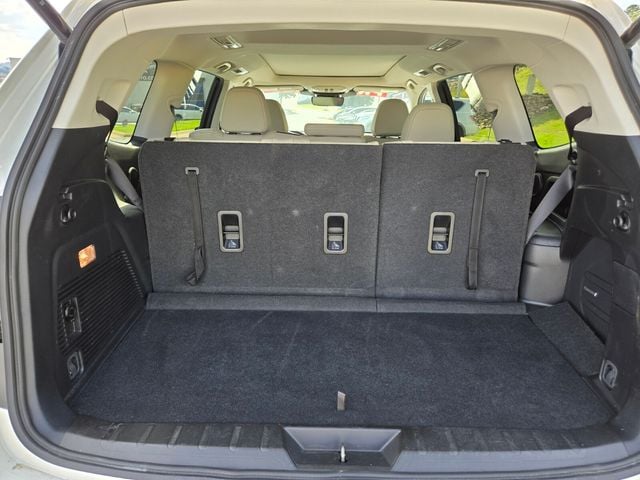 2024 Subaru Ascent Limited - Photo 19