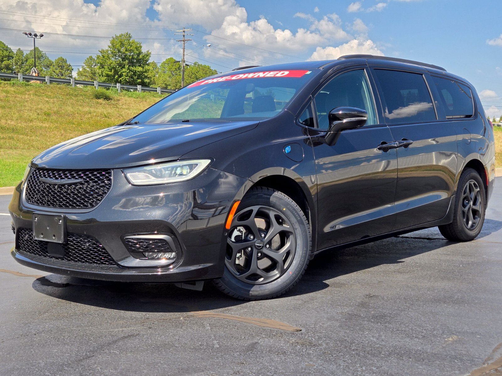  Chrysler Pacifica Hybrid