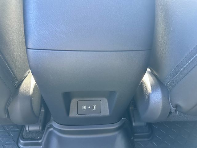 2026 Hyundai Santa Cruz SEL - Photo 11