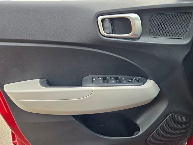2026 Hyundai Venue SEL - Photo 28