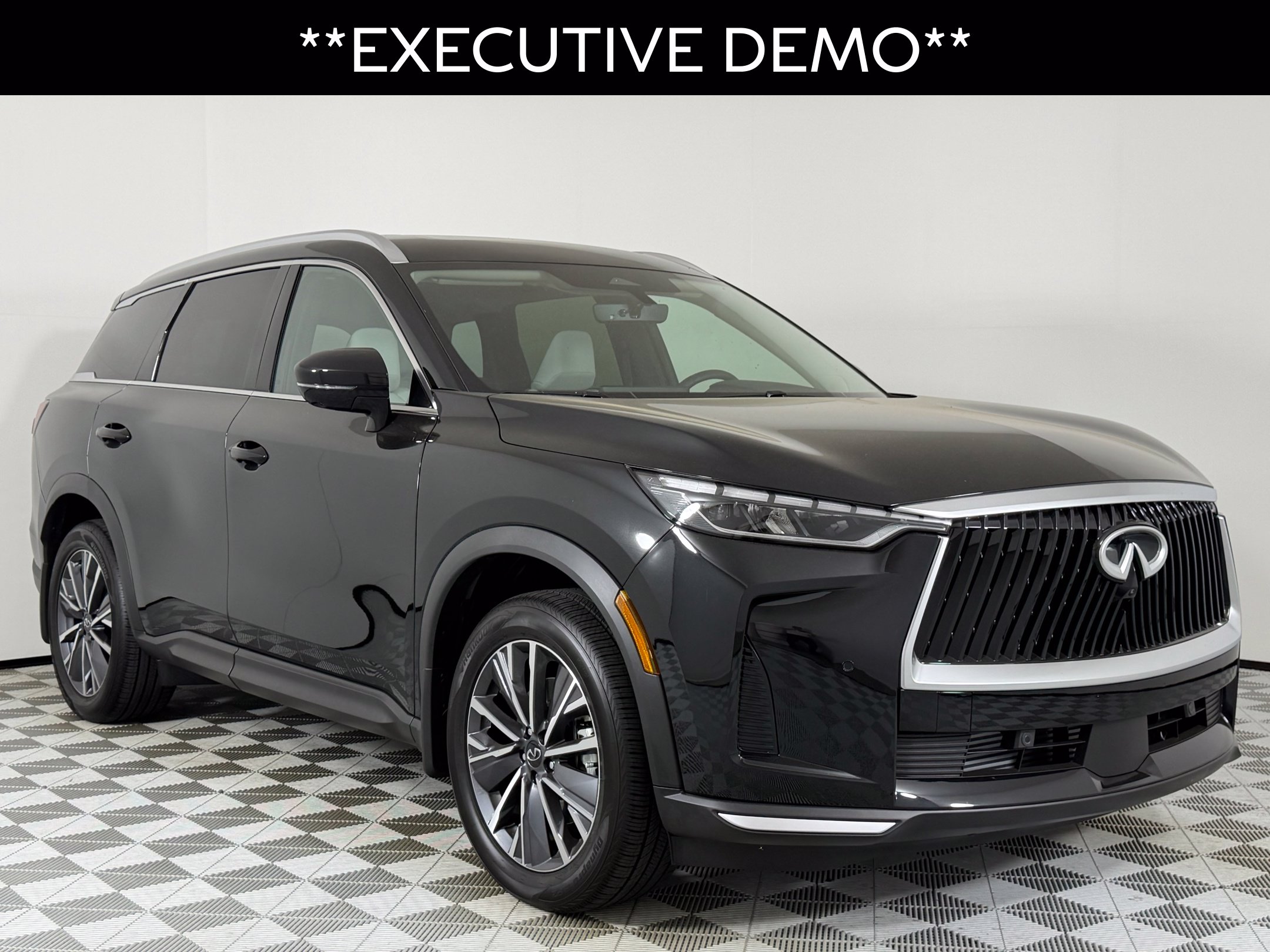 Certified 2026 INFINITI QX60 Luxe SUV