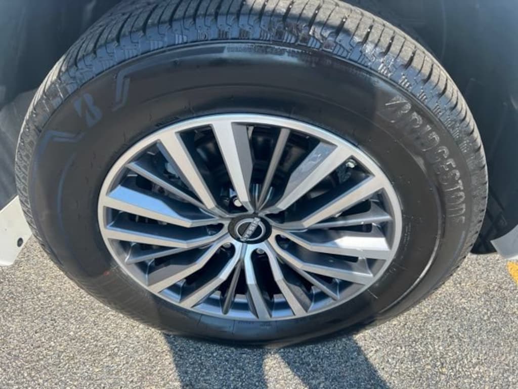 Used 2023 Nissan Armada SL