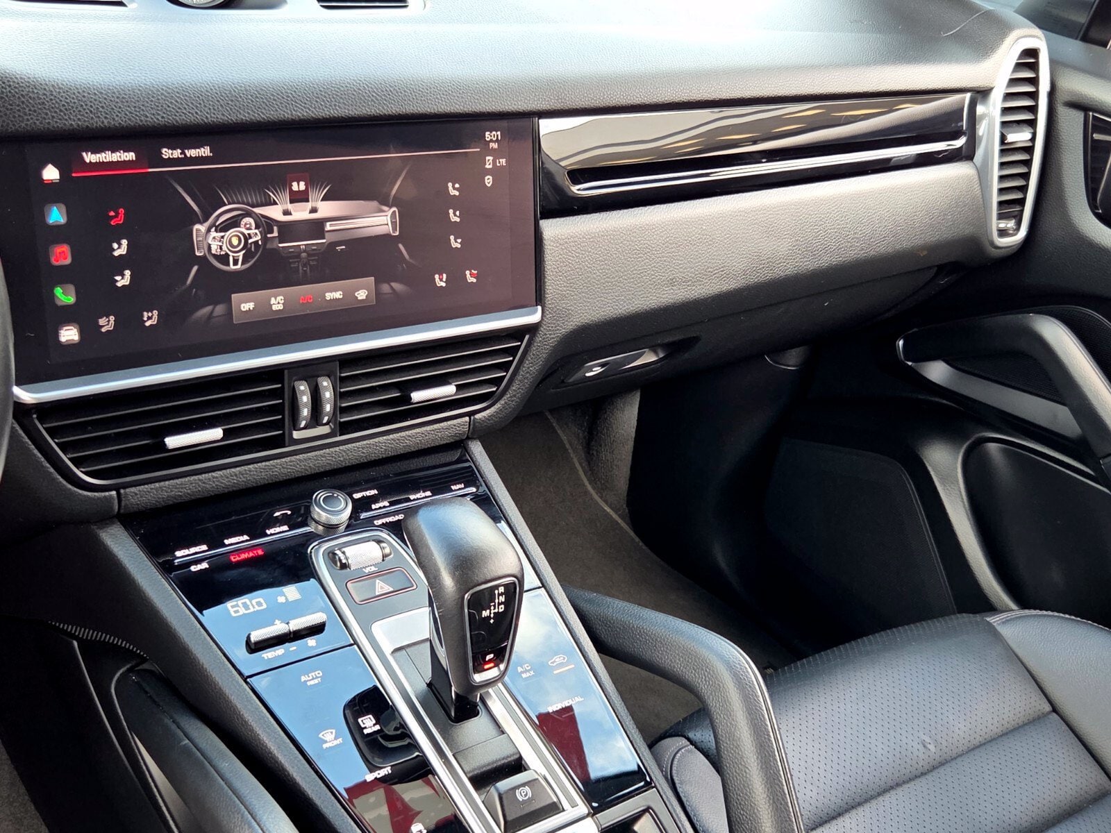 2022 Porsche Cayenne Base - Photo 27
