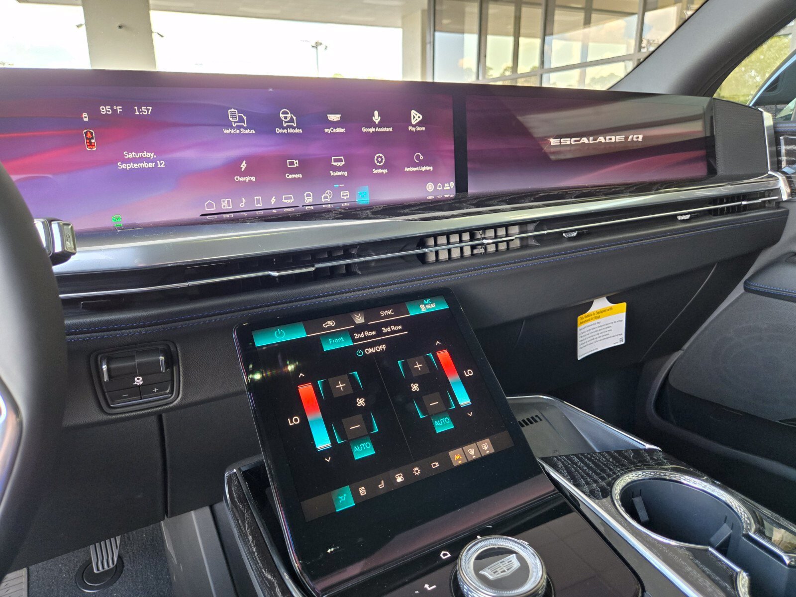 2026 Cadillac Escalade IQ Sport - Photo 18