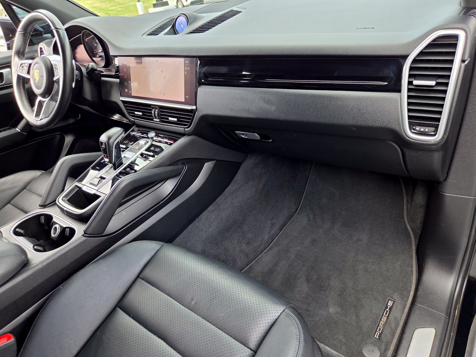 2022 Porsche Cayenne Base - Photo 16