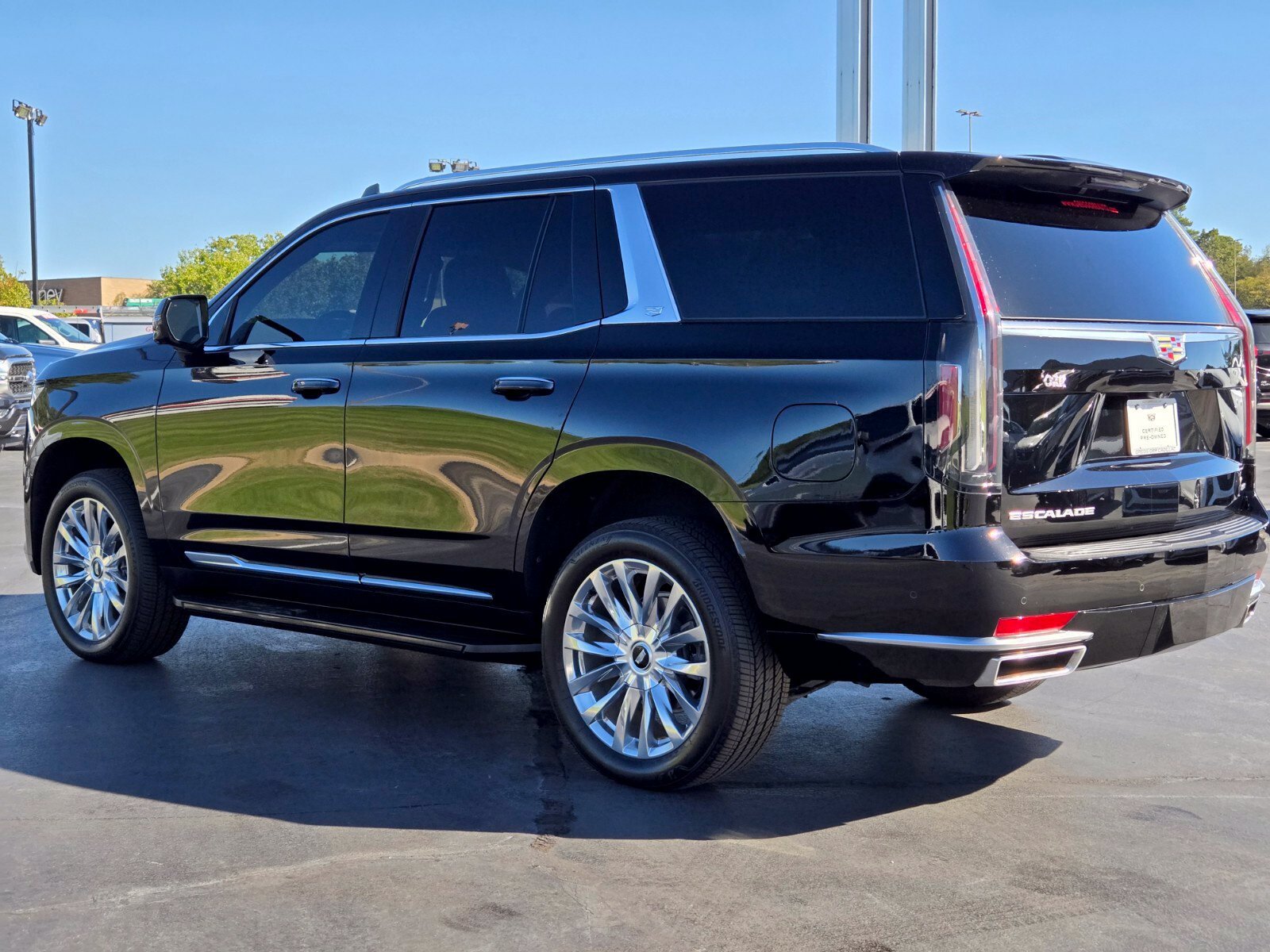 Used 2024 CADILLAC Escalade Premium Luxury SUV