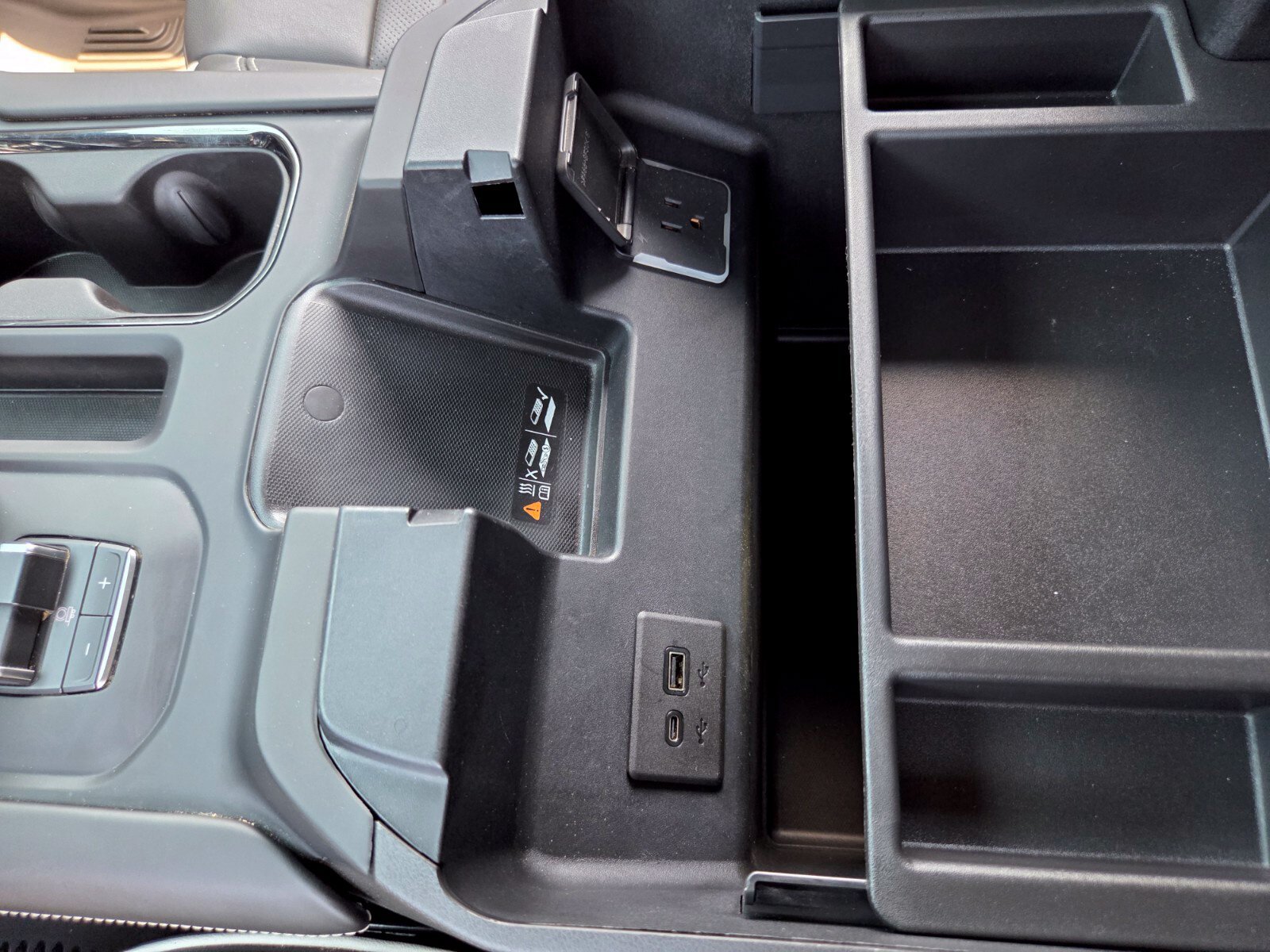 2023 GMC Sierra 1500 AT4X - Photo 29