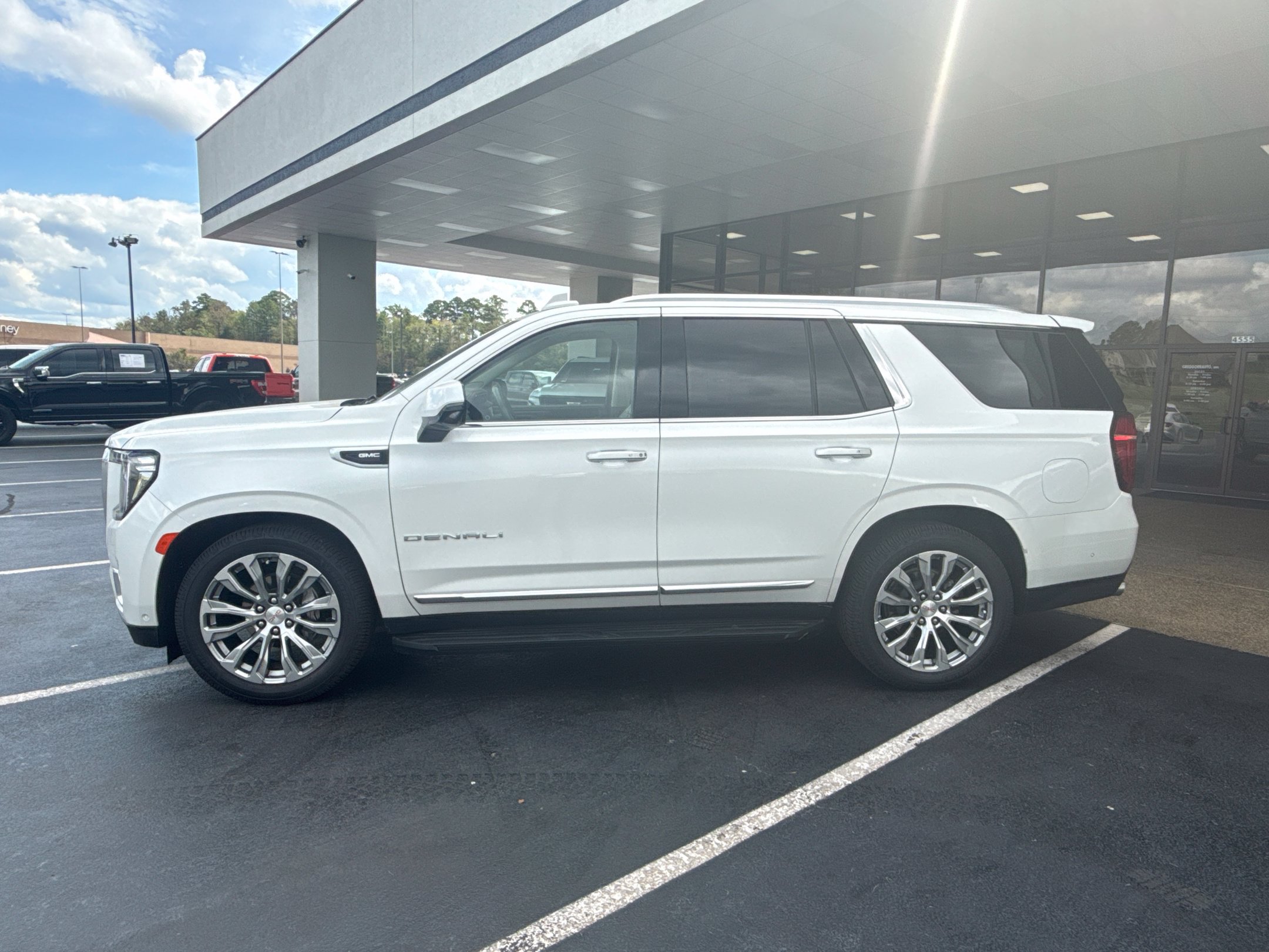 Used 2023 GMC Yukon Denali SUV