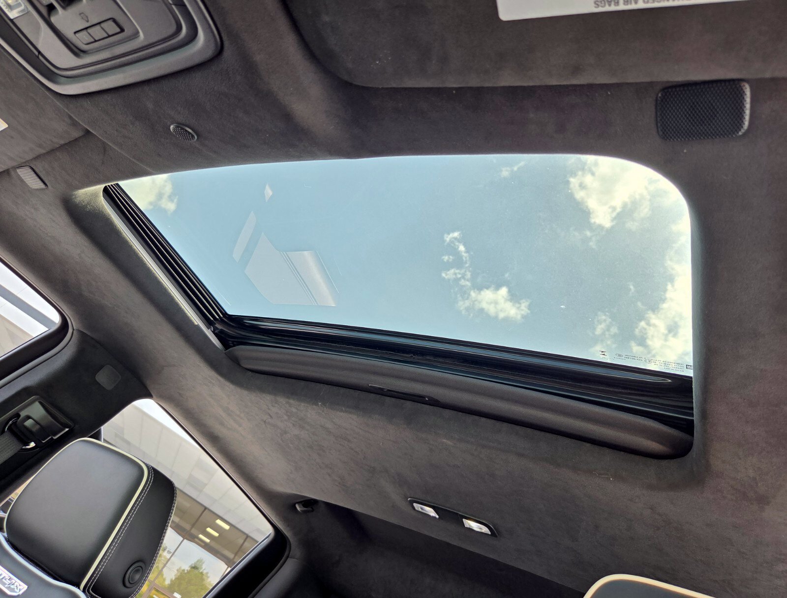 2023 GMC Sierra 1500 AT4X - Photo 9
