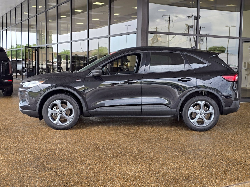 Used 2025 Ford Escape ST-Line