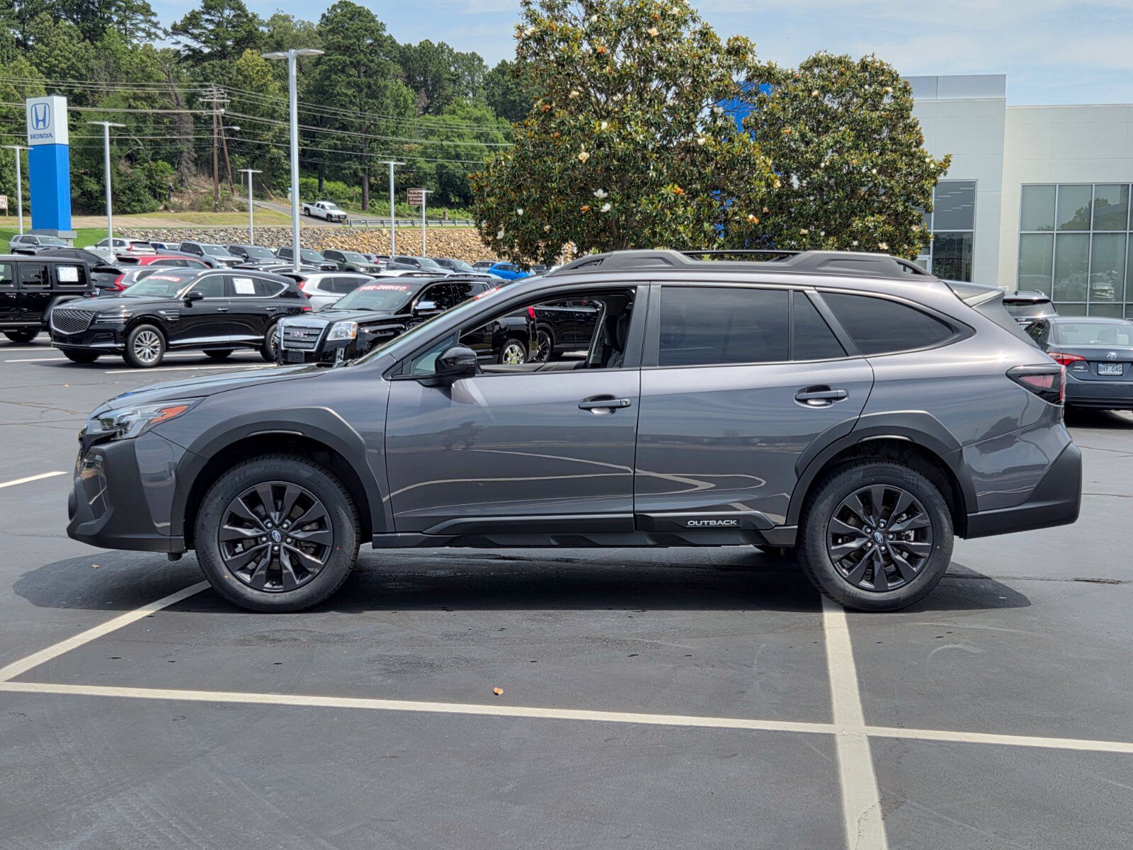 Used 2025 Subaru Outback Onyx Edition
