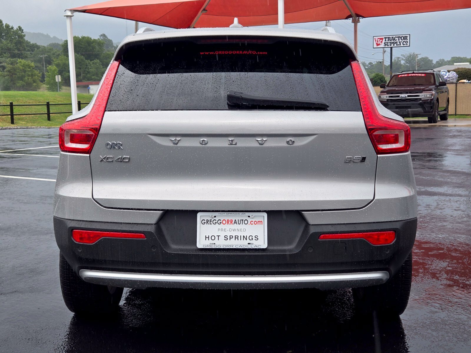 Used 2024 Volvo XC40 Plus Bright Theme