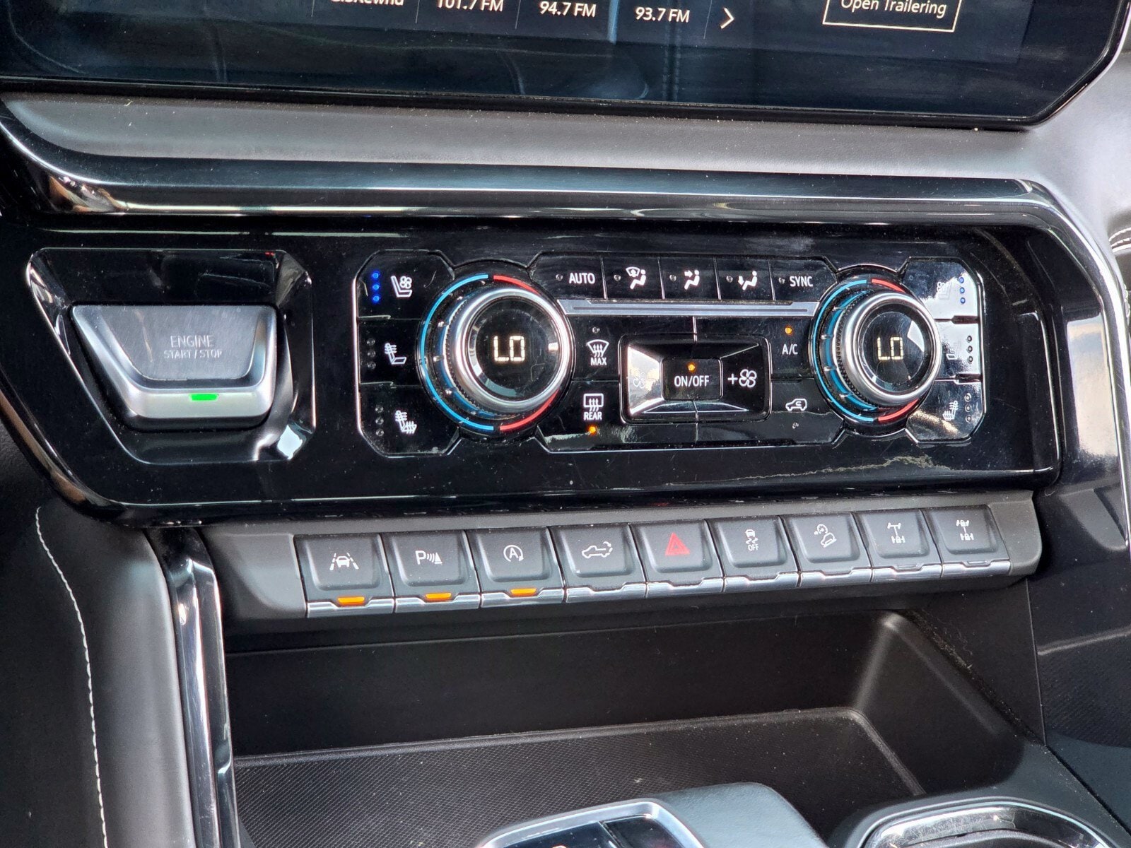 2023 GMC Sierra 1500 AT4X - Photo 24