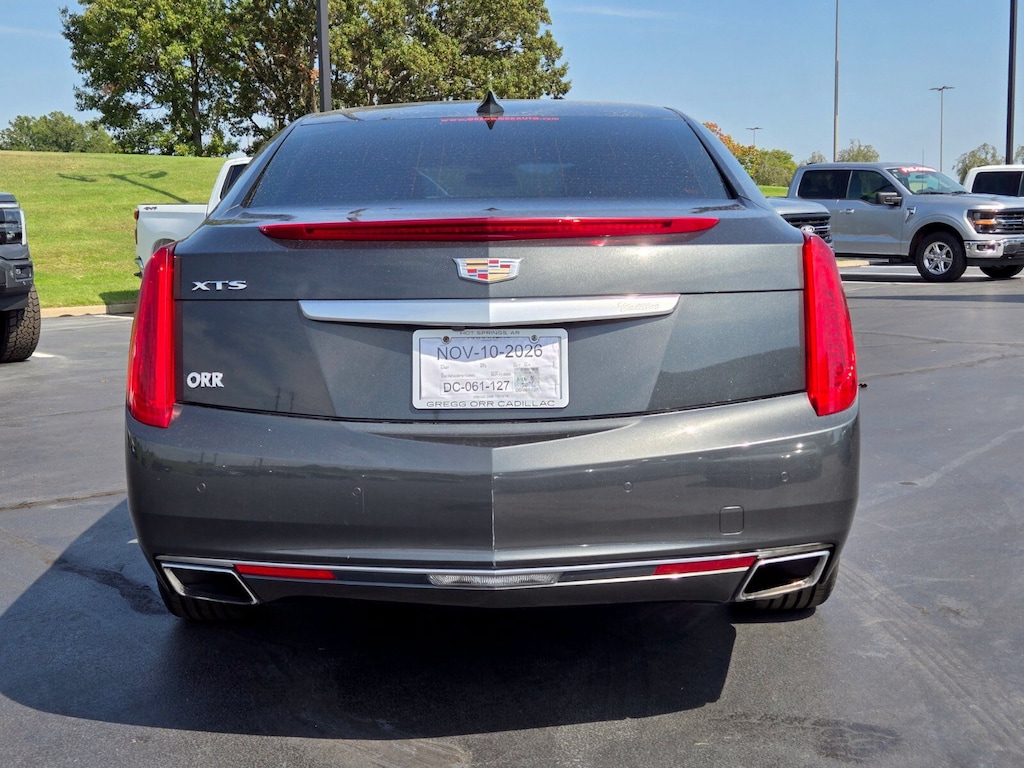 Used 2017 CADILLAC XTS Luxury Car