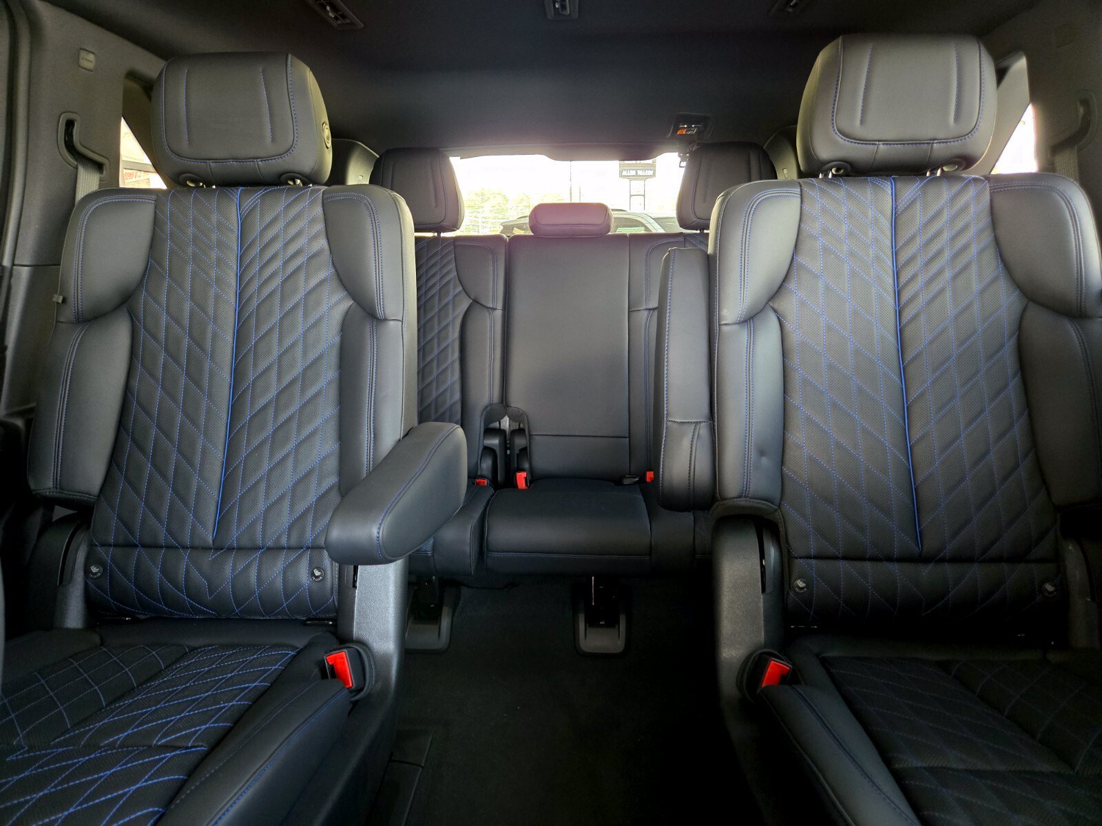 2026 Cadillac Escalade IQ Sport - Photo 9
