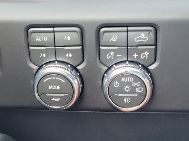 2026 GMC Sierra 1500 AT4 - Photo 18