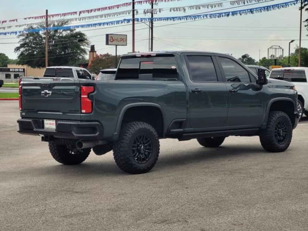 Used 2026 Chevrolet Silverado 2500HD ZR2 Truck