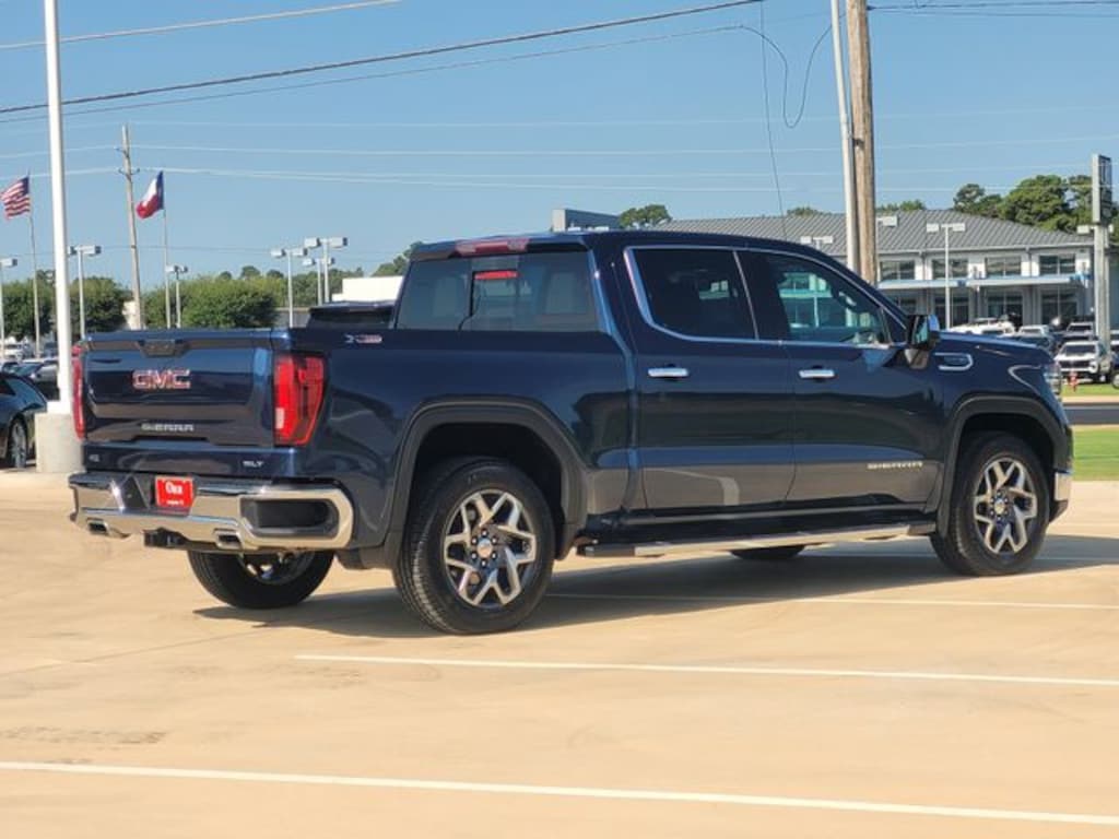 Used 2023 GMC Sierra 1500 SLT Truck