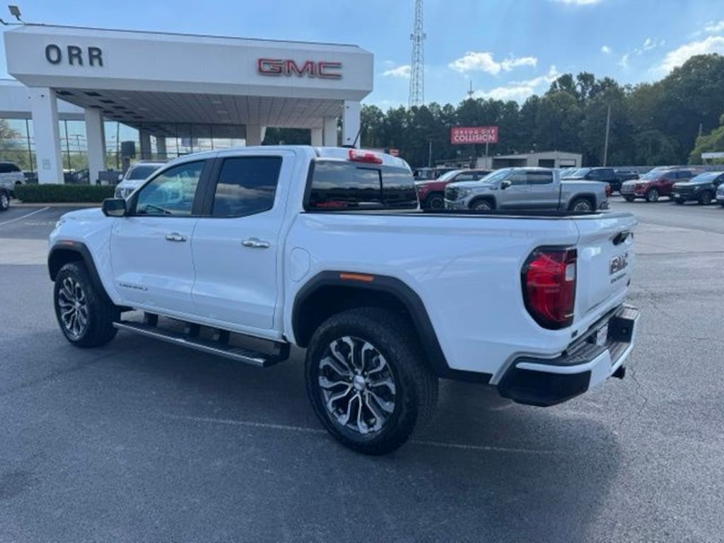 Used 2024 GMC Canyon Denali Truck