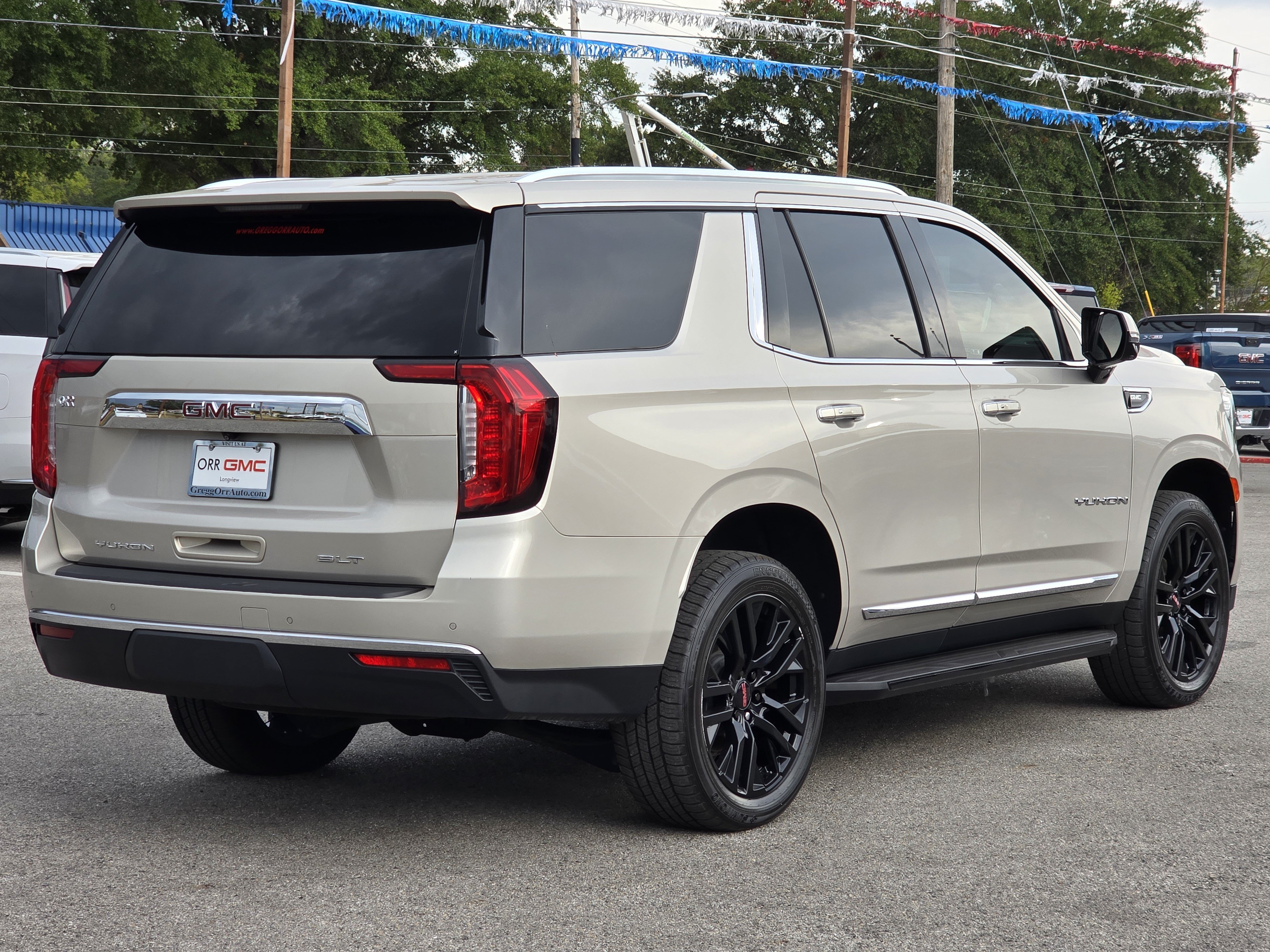 Used 2021 GMC Yukon SLT SUV