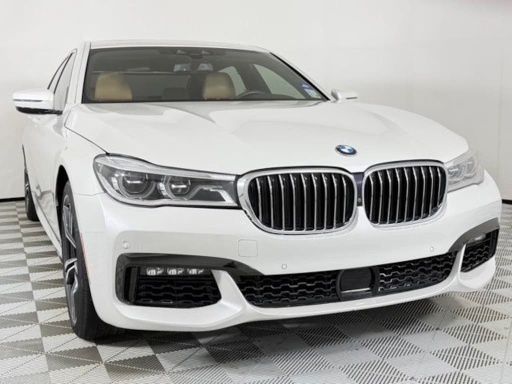Used 2019 BMW 7 Series 750i Sedan