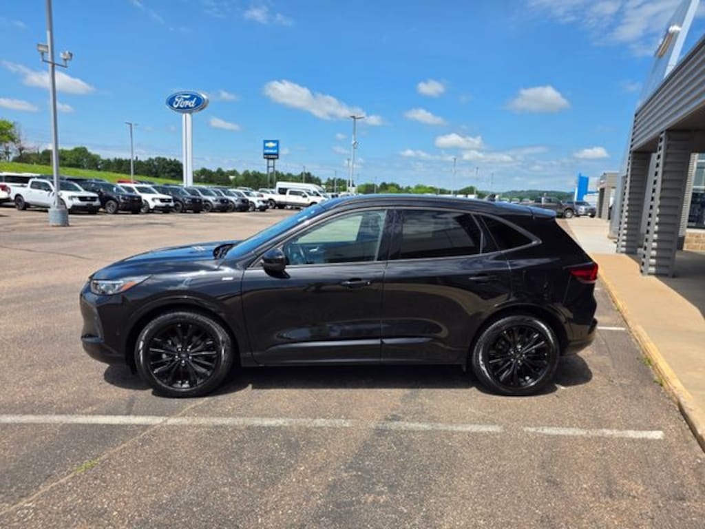Used 2024 Ford Escape ST-Line Elite SUV