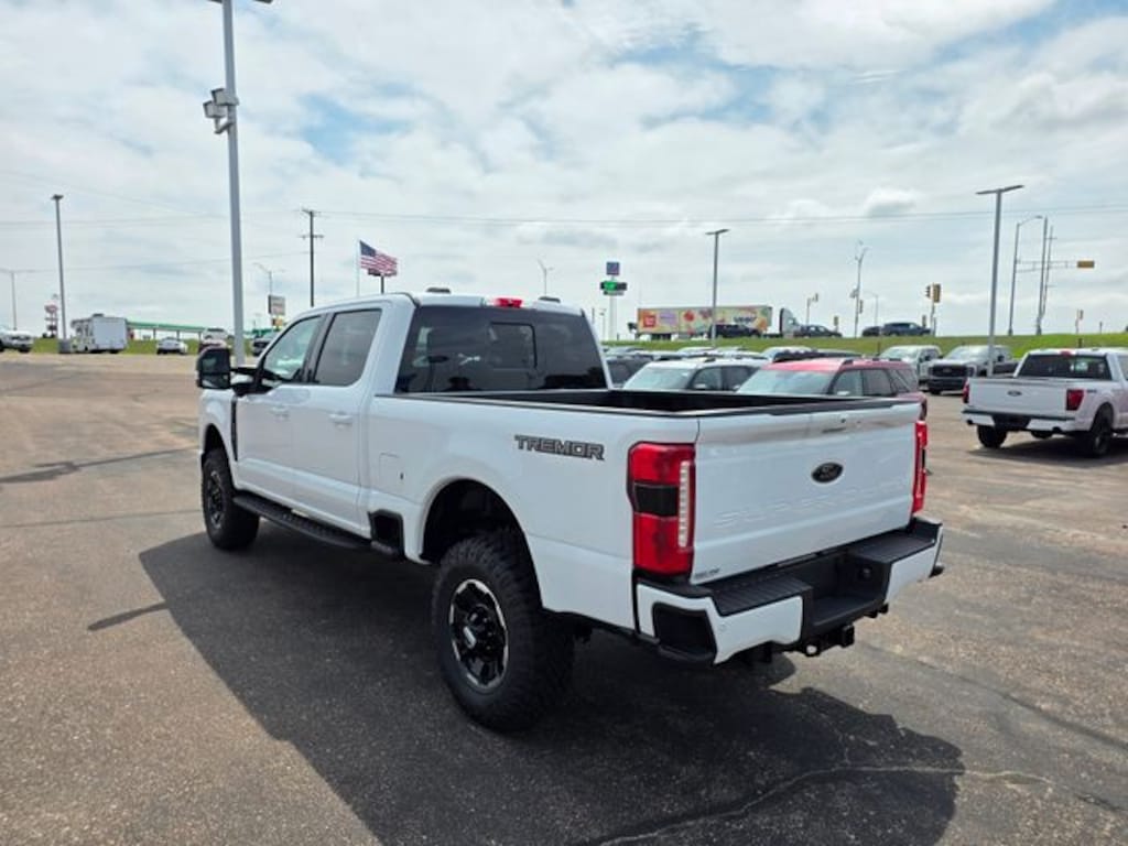 New 2026 Ford F-250 Truck Crew Cab