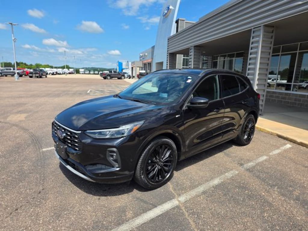 Used 2024 Ford Escape ST-Line Elite SUV