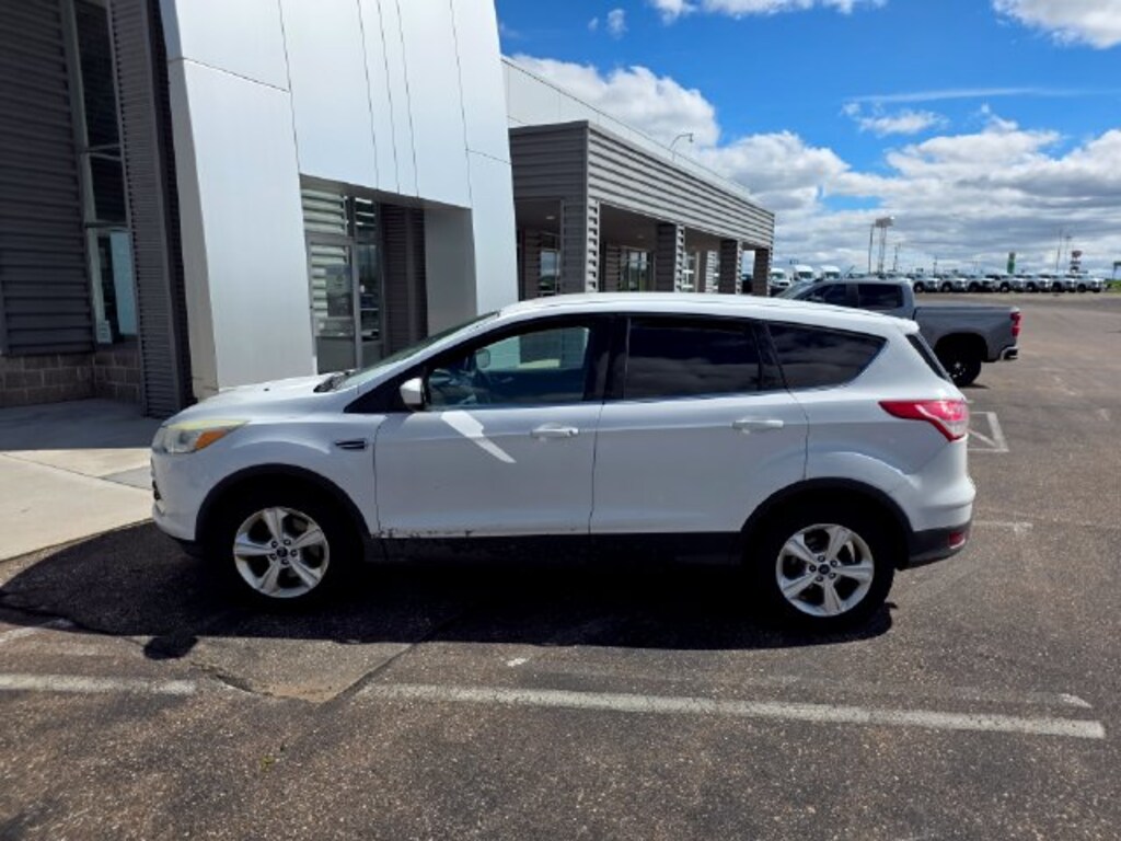 Used 2015 Ford Escape SE SUV