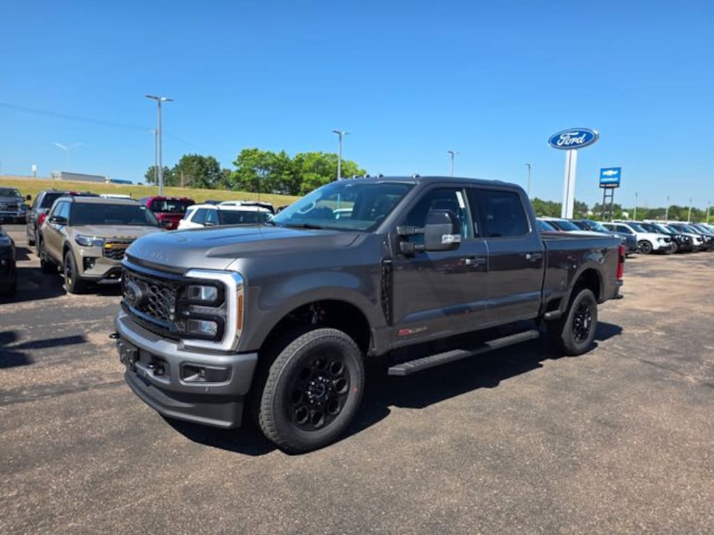 New 2026 Ford F-350SD Lariat Truck