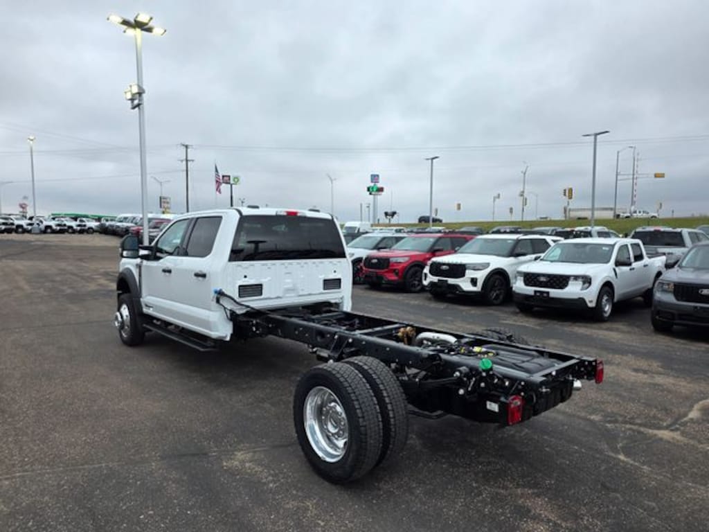 New 2026 Ford F-550SD XLT Chassis