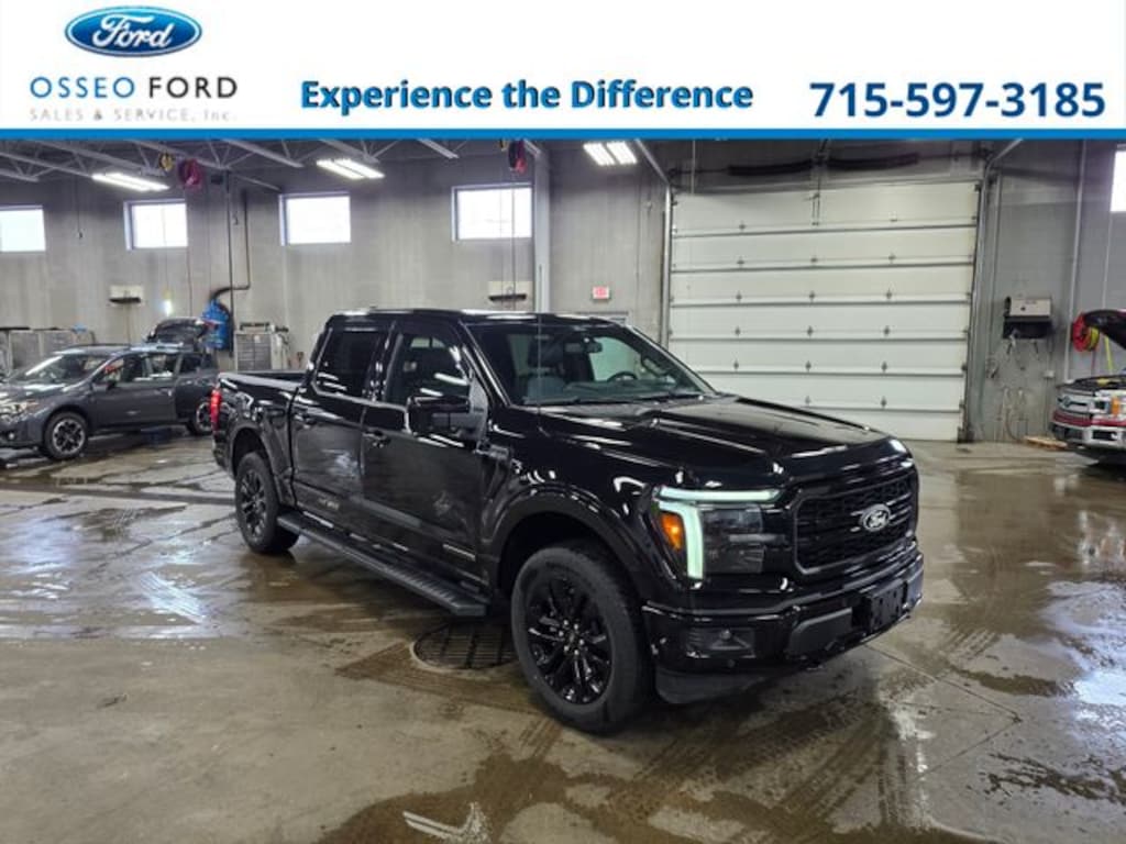 New 2025 Ford F-150 Lariat Truck SuperCrew Cab