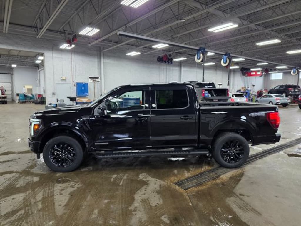 New 2025 Ford F-150 Lariat Truck SuperCrew Cab