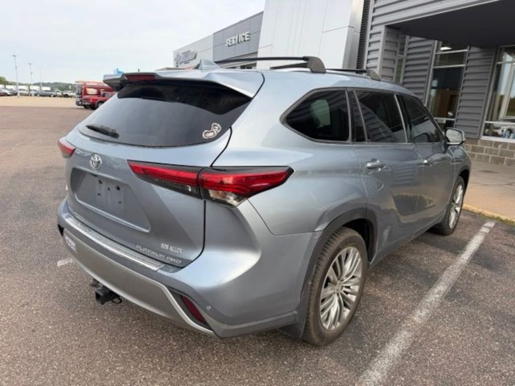 Used 2020 Toyota Highlander Platinum SUV