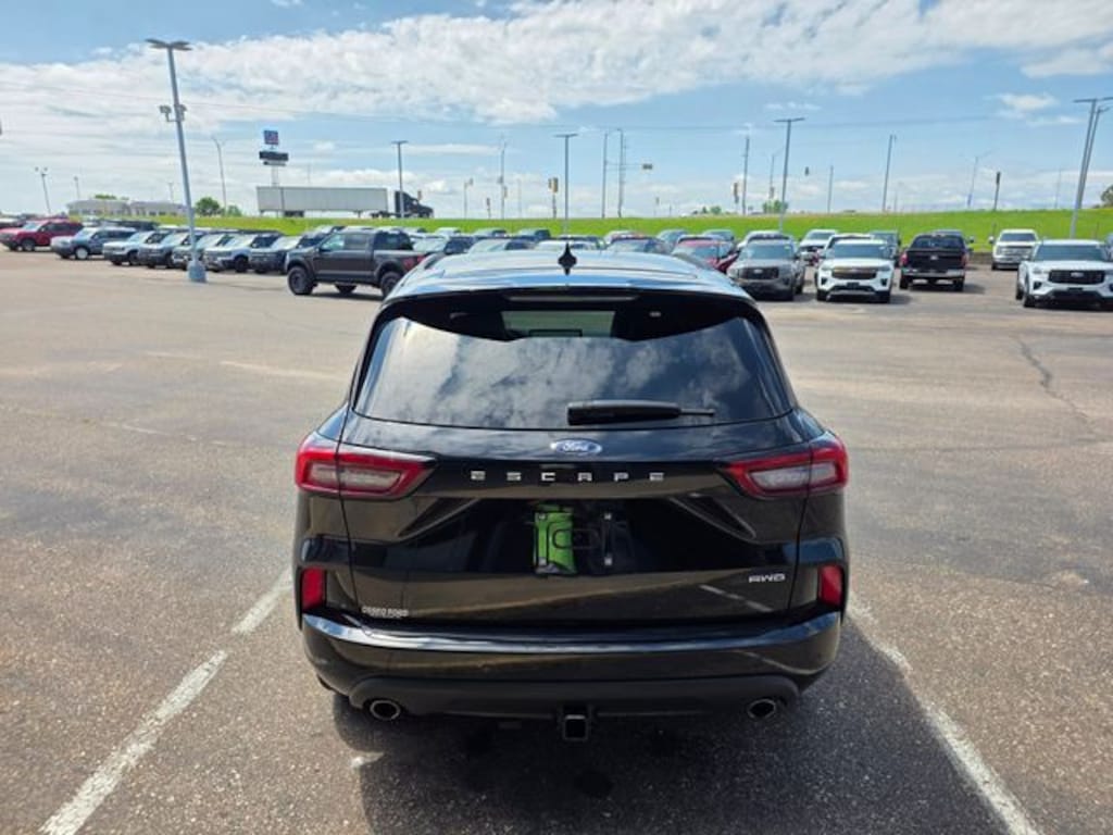 Used 2024 Ford Escape ST-Line Elite SUV