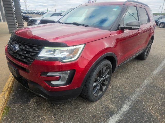 Used 2017 Ford Explorer XLT SUV