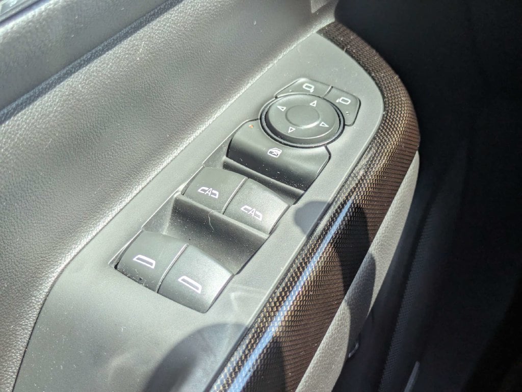 2023 GMC Acadia AT4 - Photo 25