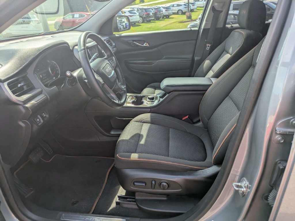 2023 GMC Acadia AT4 - Photo 22