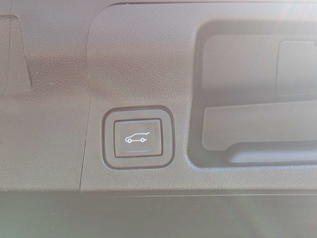 2023 GMC Acadia AT4 - Photo 14