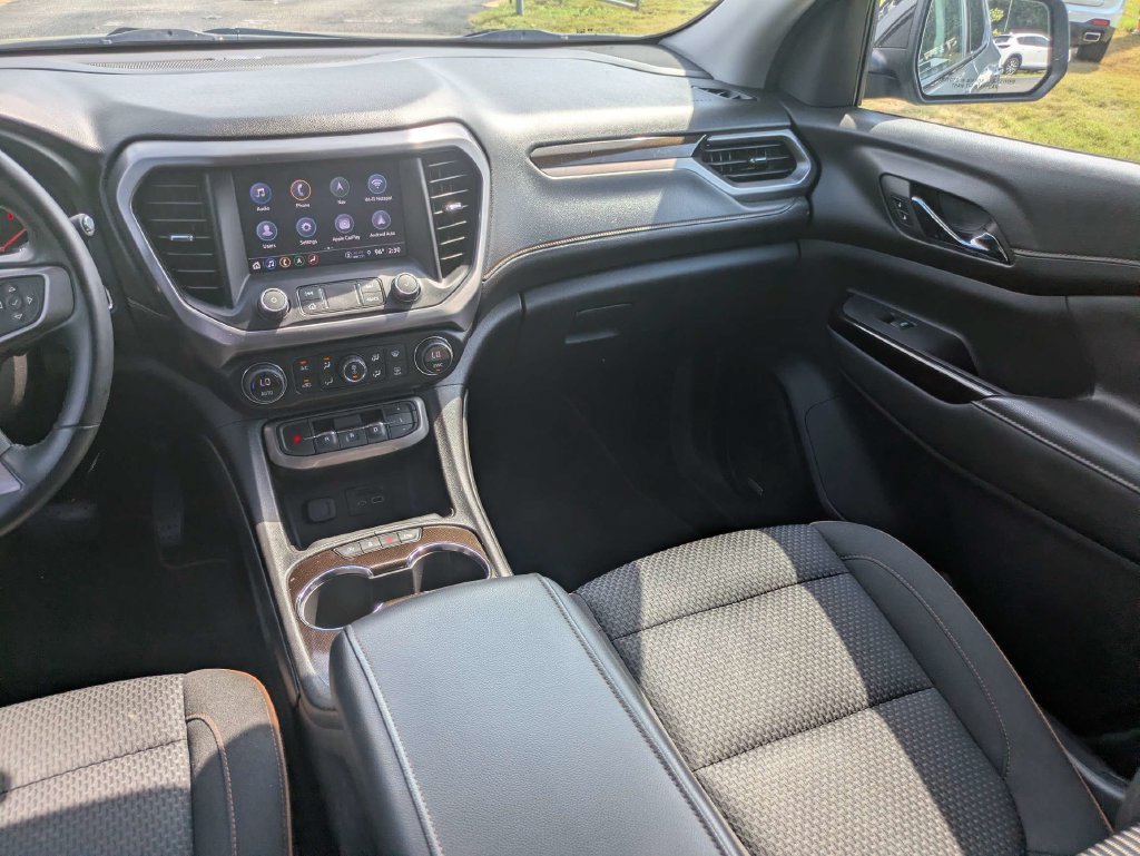 2023 GMC Acadia AT4 - Photo 19