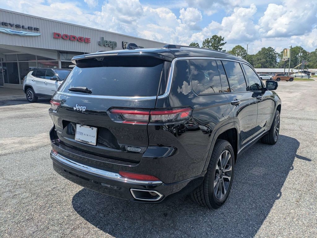 Used 2022 Jeep Grand Cherokee L Overland SUV